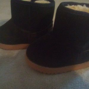 Toddler girls faux fur lined boots